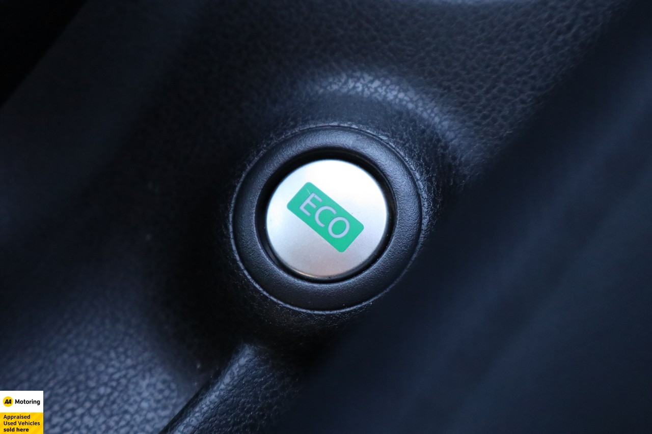 2014 Nissan Note