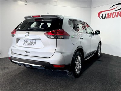 2022 Nissan X-Trail - Thumbnail