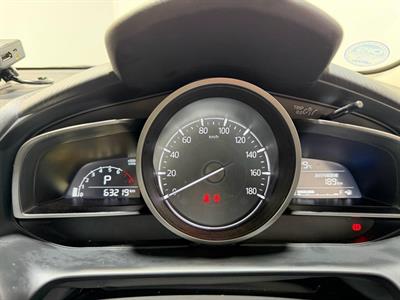 2020 Mazda 2 - Thumbnail