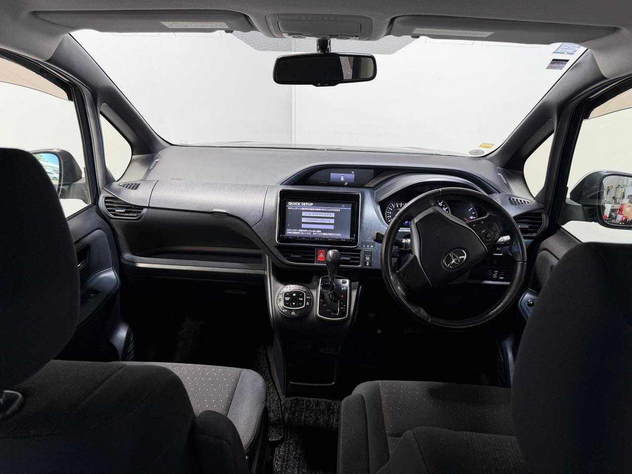 2014 Toyota Voxy