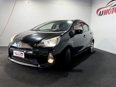 2012 Toyota Aqua - Thumbnail
