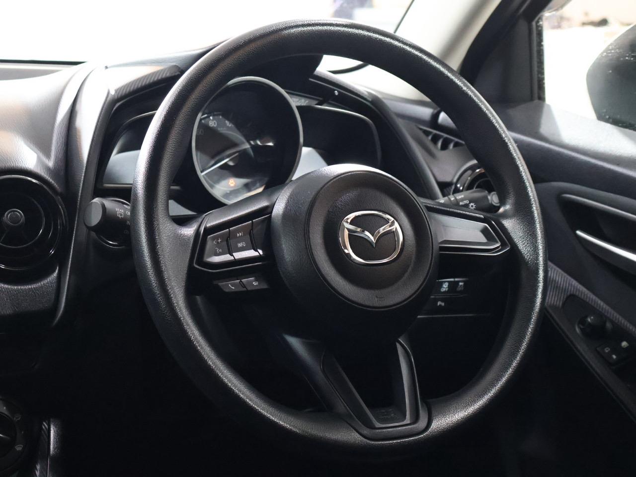 2020 Mazda 2 15