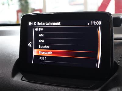 2020 Mazda 2 15 - Thumbnail