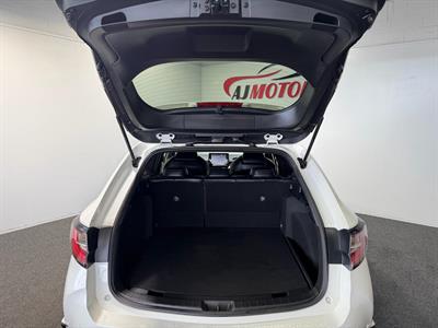 2019 Toyota Corolla - Thumbnail