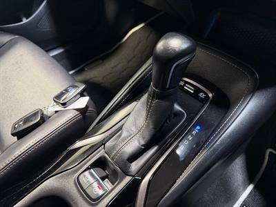2019 Toyota Corolla - Thumbnail