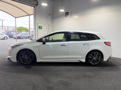 2019 Toyota Corolla - Thumbnail