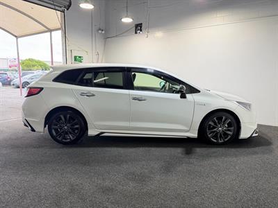 2019 Toyota Corolla - Thumbnail