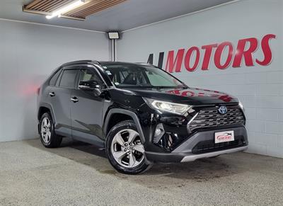 2019 Toyota RAV4 - Thumbnail