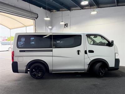 2016 Nissan Caravan - Thumbnail