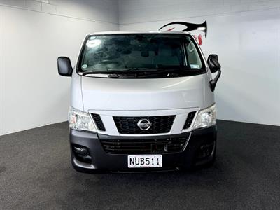 2016 Nissan Caravan - Thumbnail