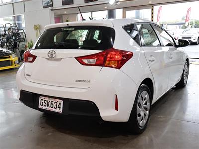 2013 Toyota Corolla - Thumbnail