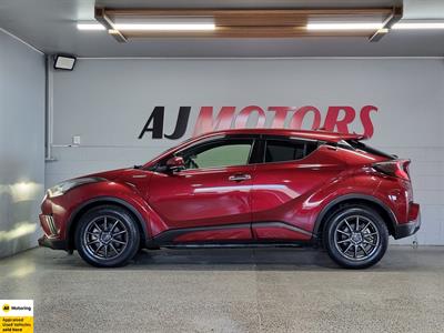 2016 Toyota C-HR - Thumbnail