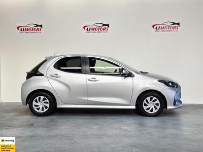 2021 Toyota Yaris - Thumbnail