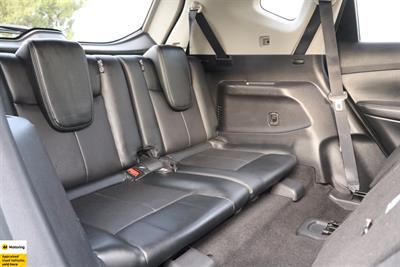 2022 Nissan X-Trail - Thumbnail