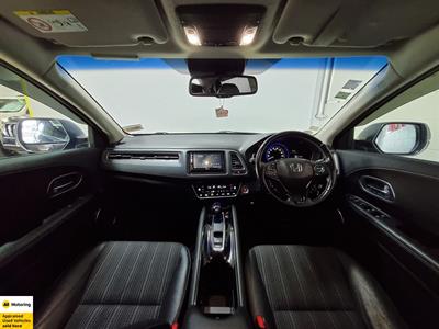 2016 Honda Vezel - Thumbnail