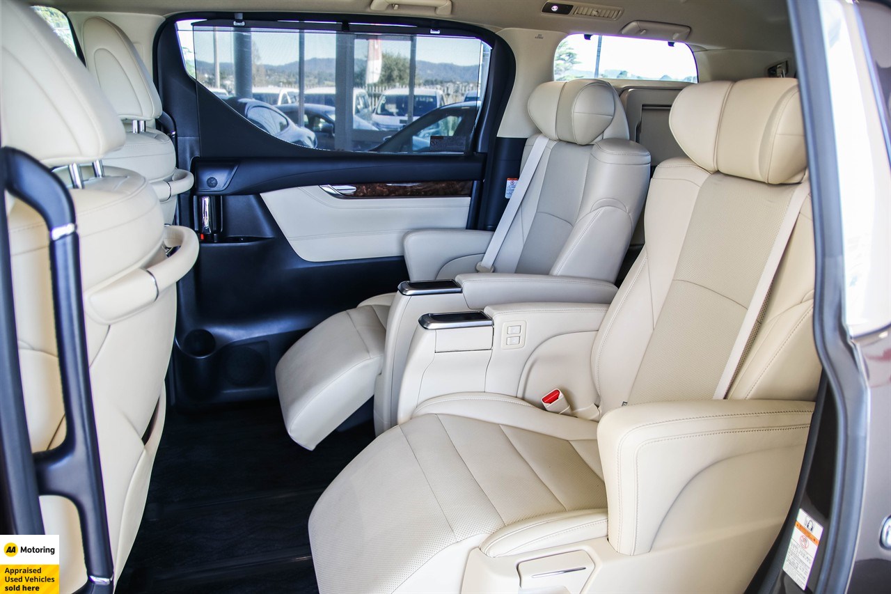 2020 Toyota Vellfire