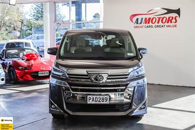 2020 Toyota Vellfire - Thumbnail
