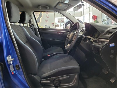 2014 Suzuki Swift - Thumbnail