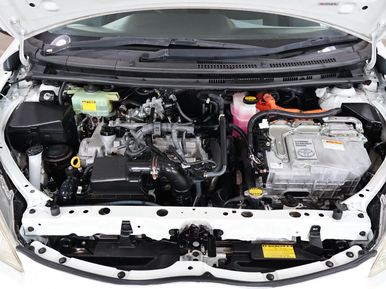 2013 Toyota Aqua