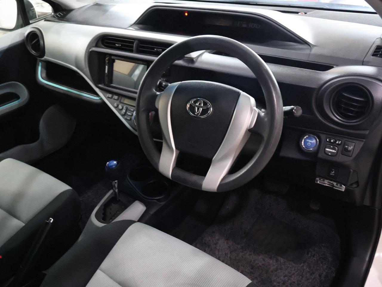 2013 Toyota Aqua