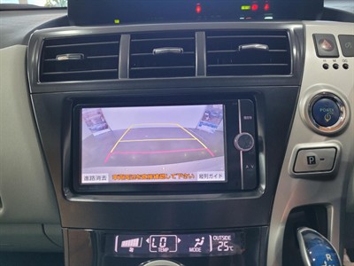 2013 Toyota Prius - Thumbnail