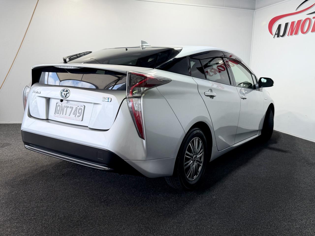 2016 Toyota Prius
