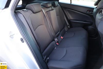 2019 Toyota Prius - Thumbnail