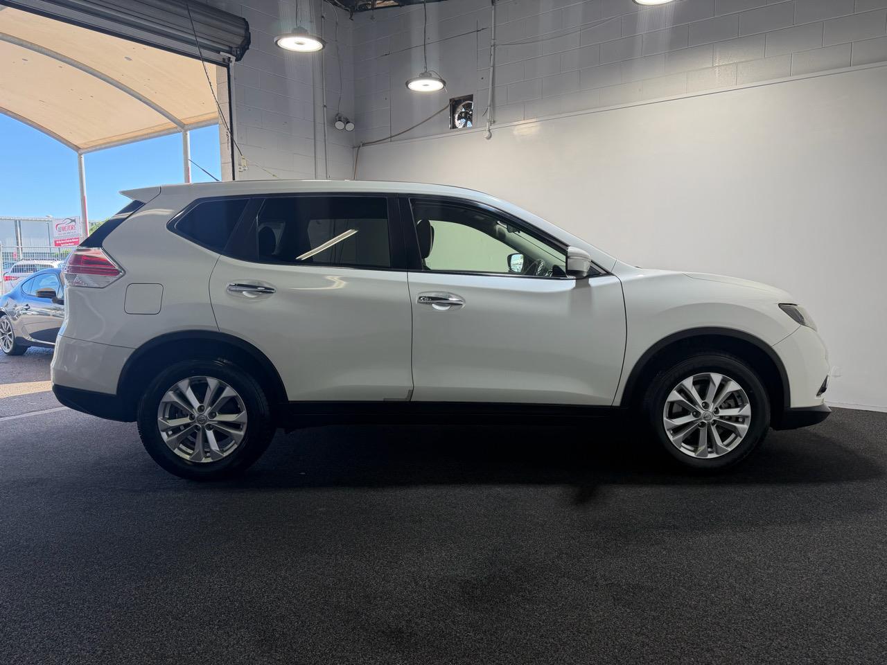 2015 Nissan X-Trail