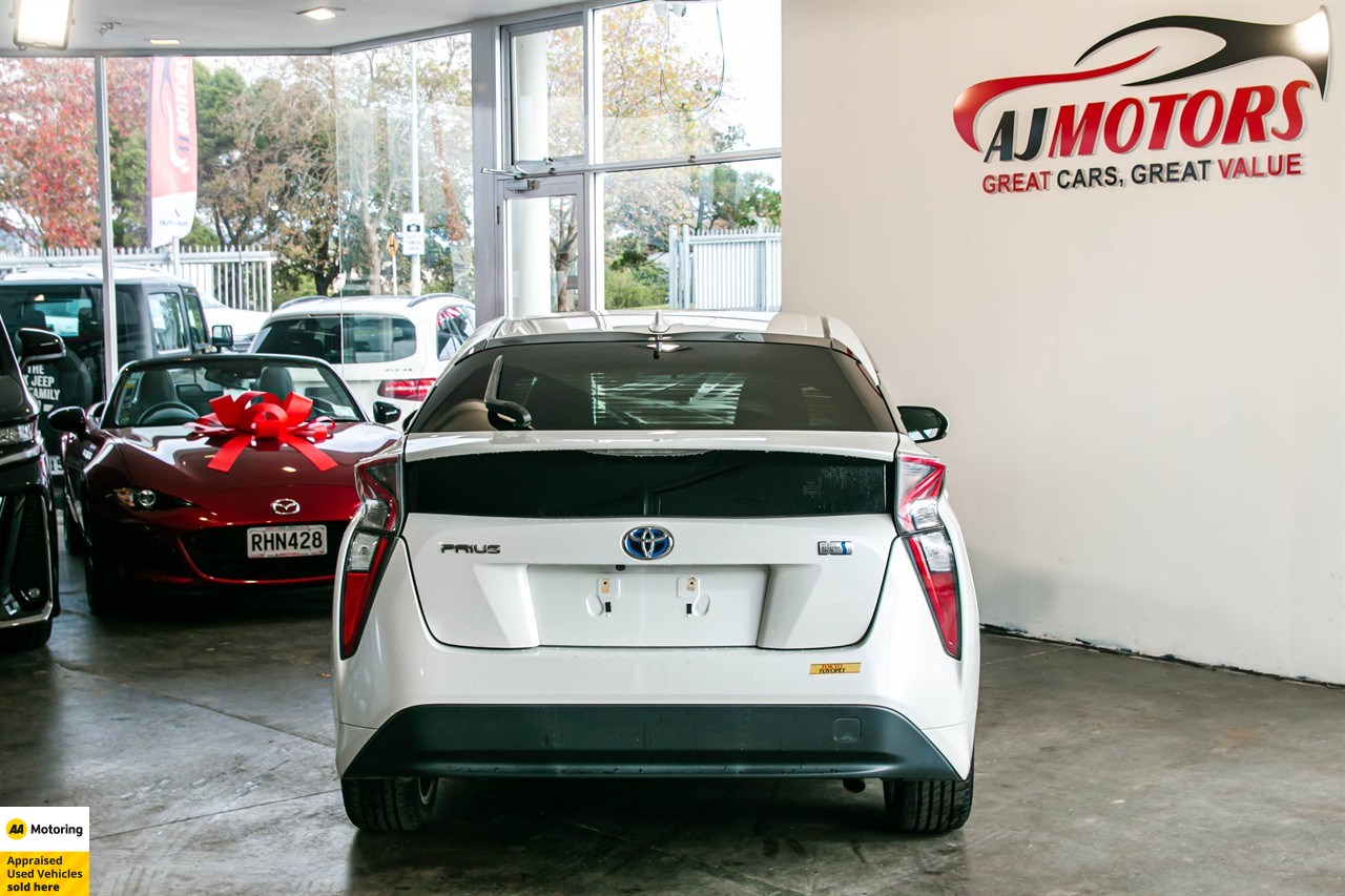 2016 Toyota Prius