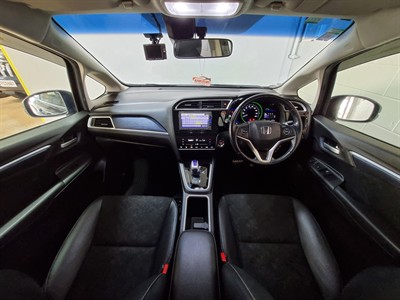 2017 Honda Shuttle - Thumbnail