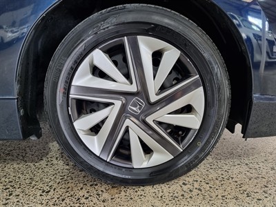 2017 Honda Shuttle - Thumbnail