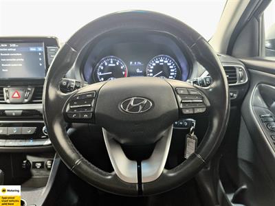 2021 Hyundai i30 - Thumbnail