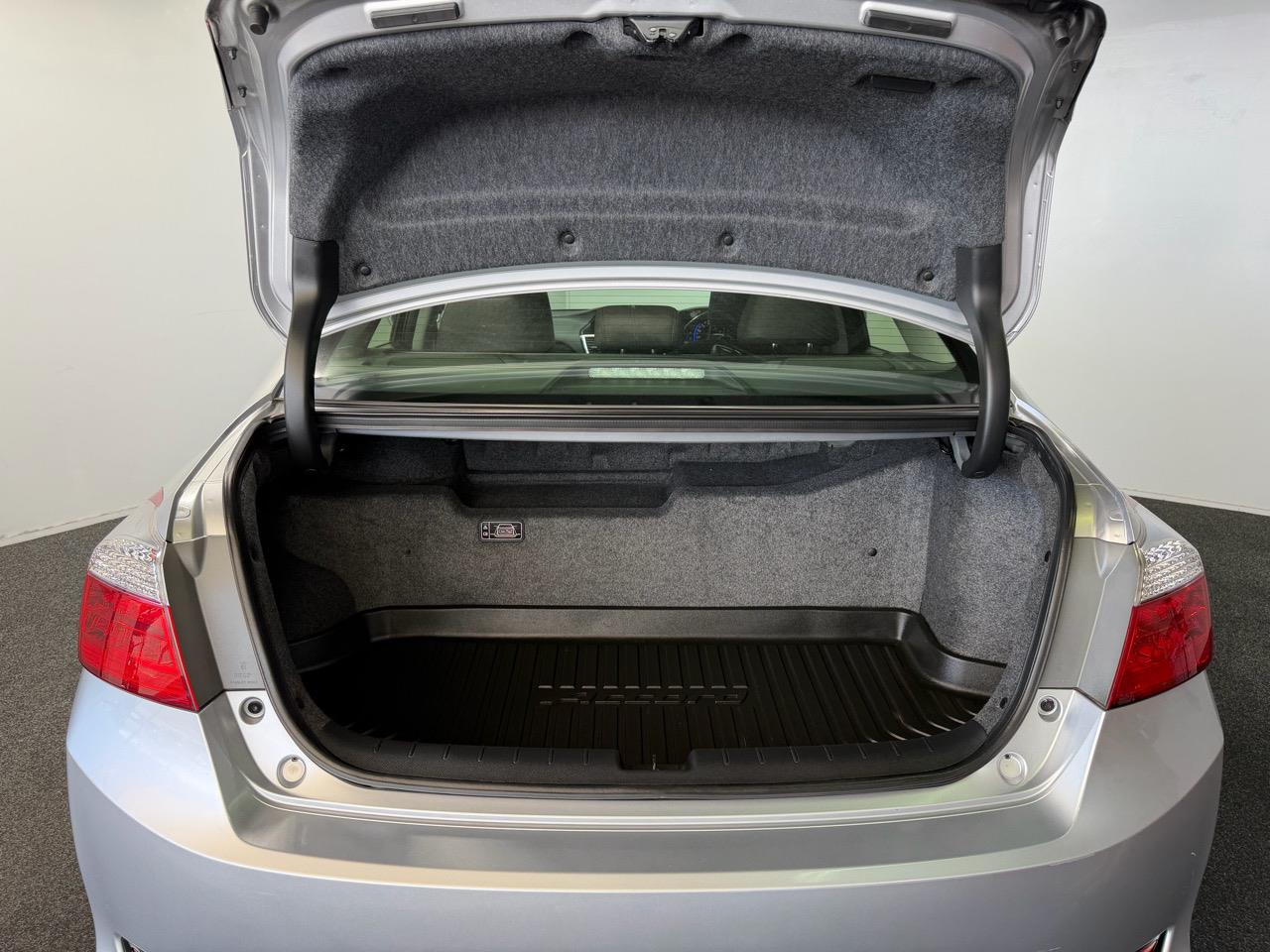 2013 Honda ACCORD HYBRID