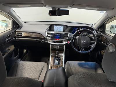 2013 Honda ACCORD HYBRID - Thumbnail
