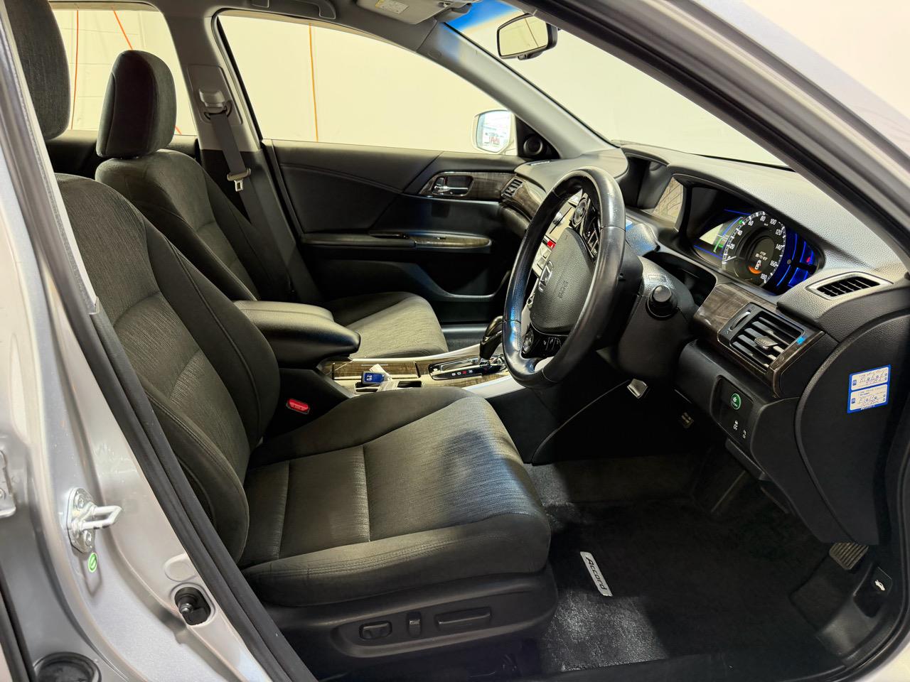 2013 Honda ACCORD HYBRID
