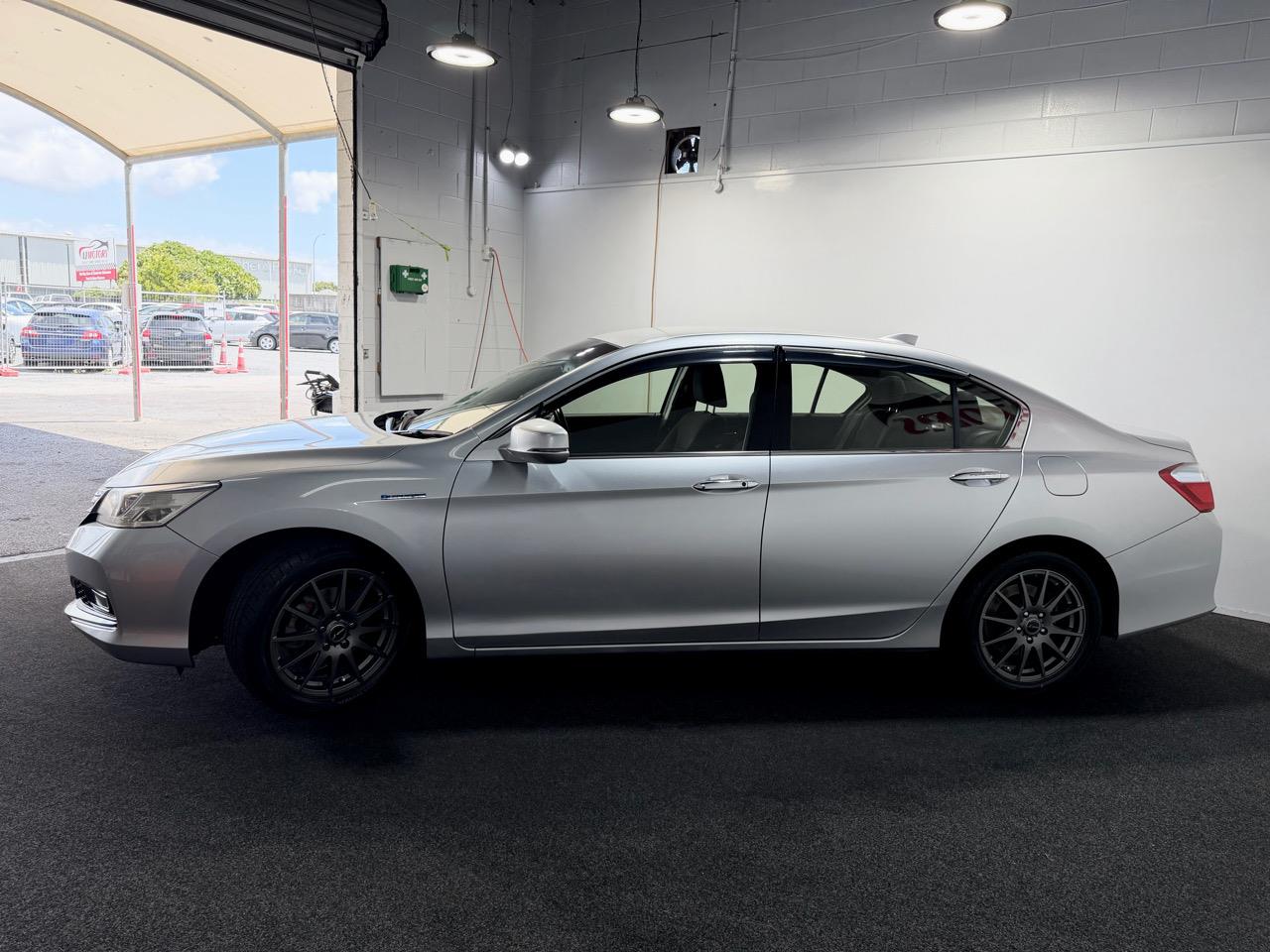 2013 Honda ACCORD HYBRID