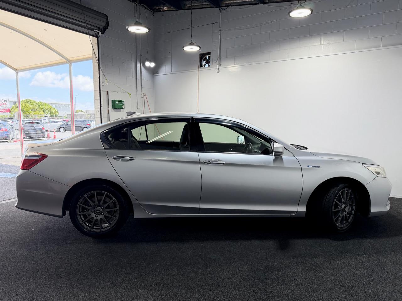 2013 Honda ACCORD HYBRID