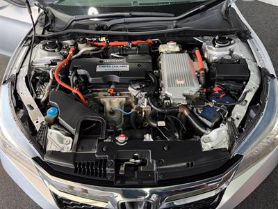2013 Honda ACCORD HYBRID - Thumbnail