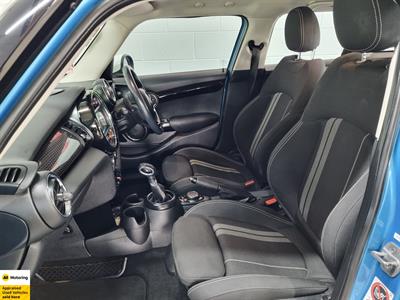 2016 Mini Cooper - Thumbnail