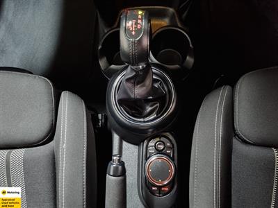 2016 Mini Cooper - Thumbnail