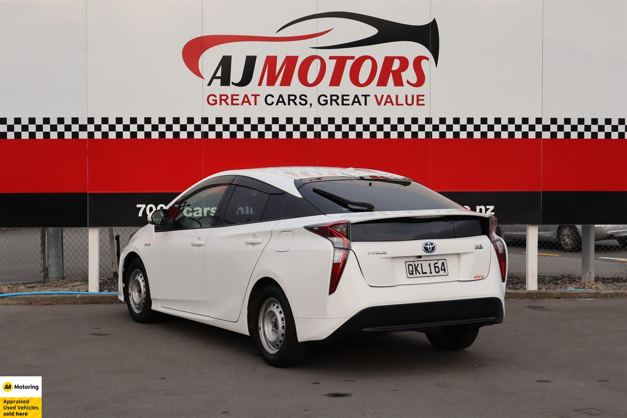 2018 Toyota Prius