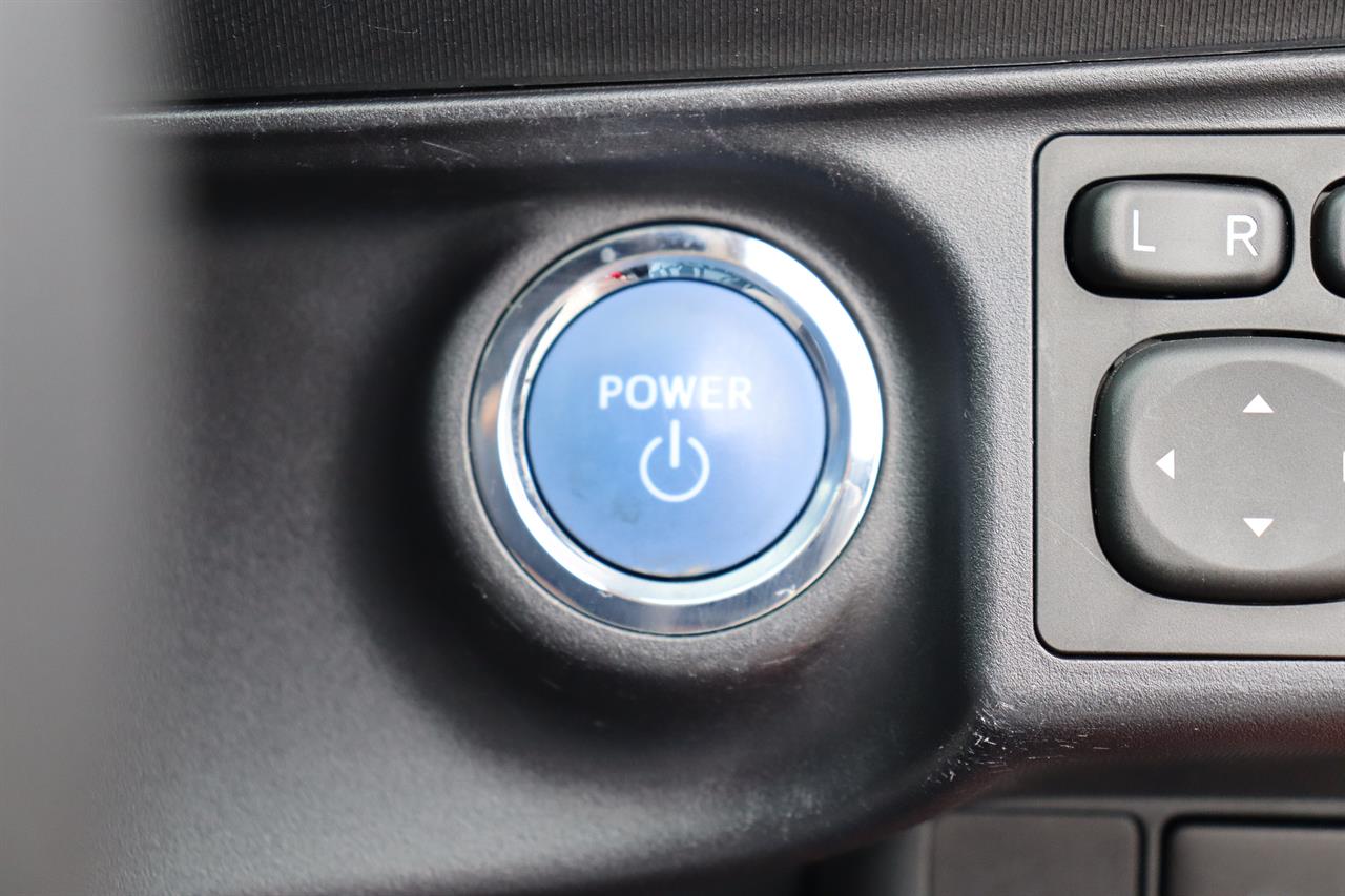 2014 Toyota Aqua