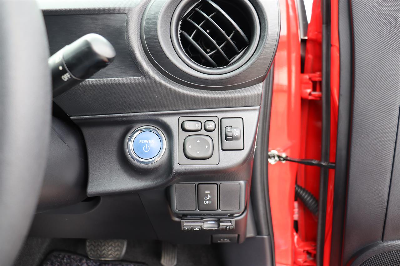 2014 Toyota Aqua