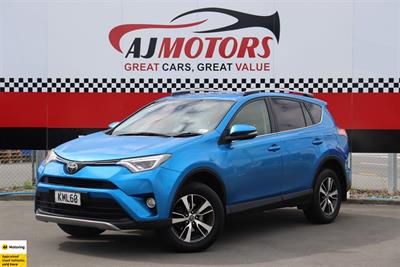2017 Toyota RAV4 - Thumbnail