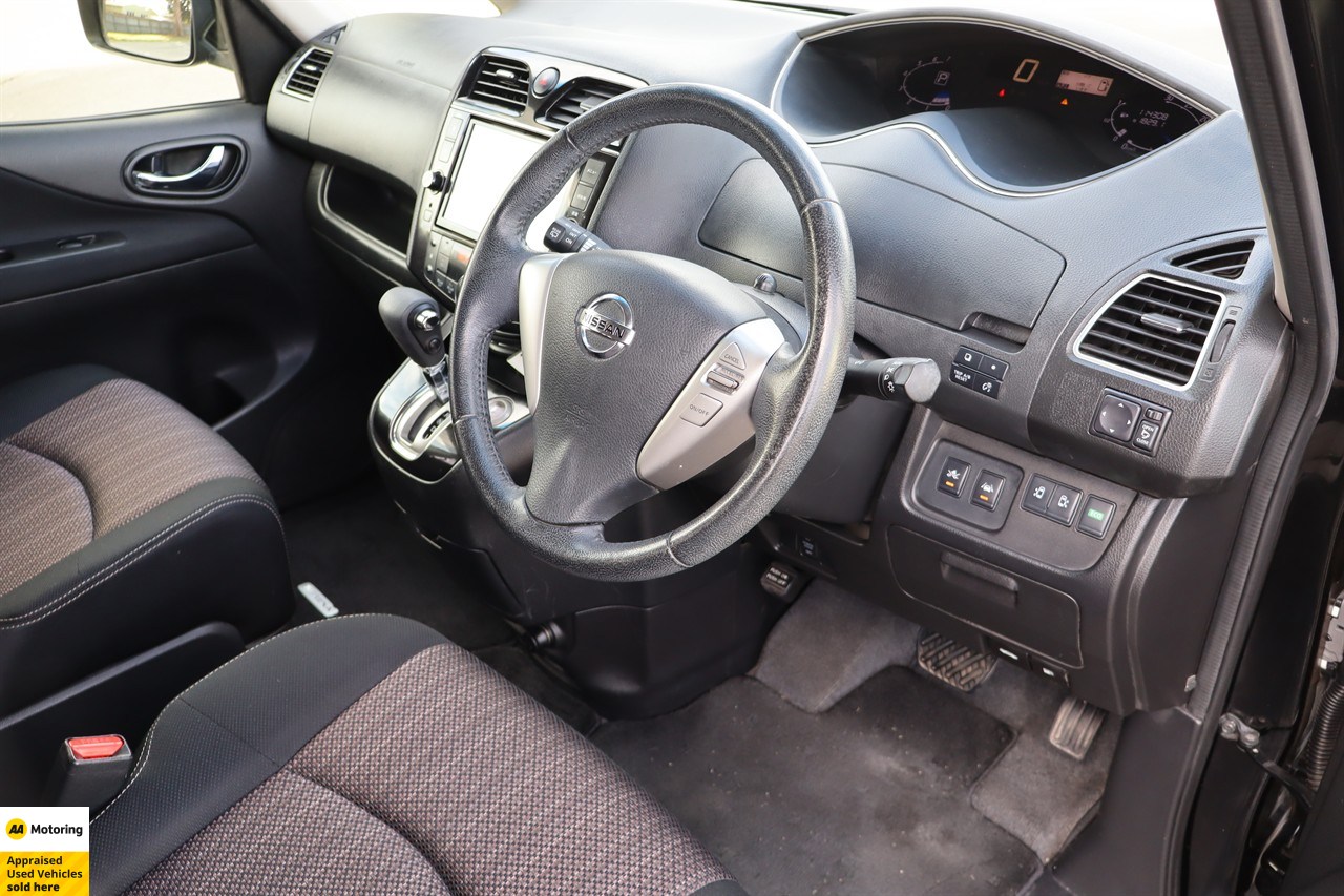2015 Nissan Serena