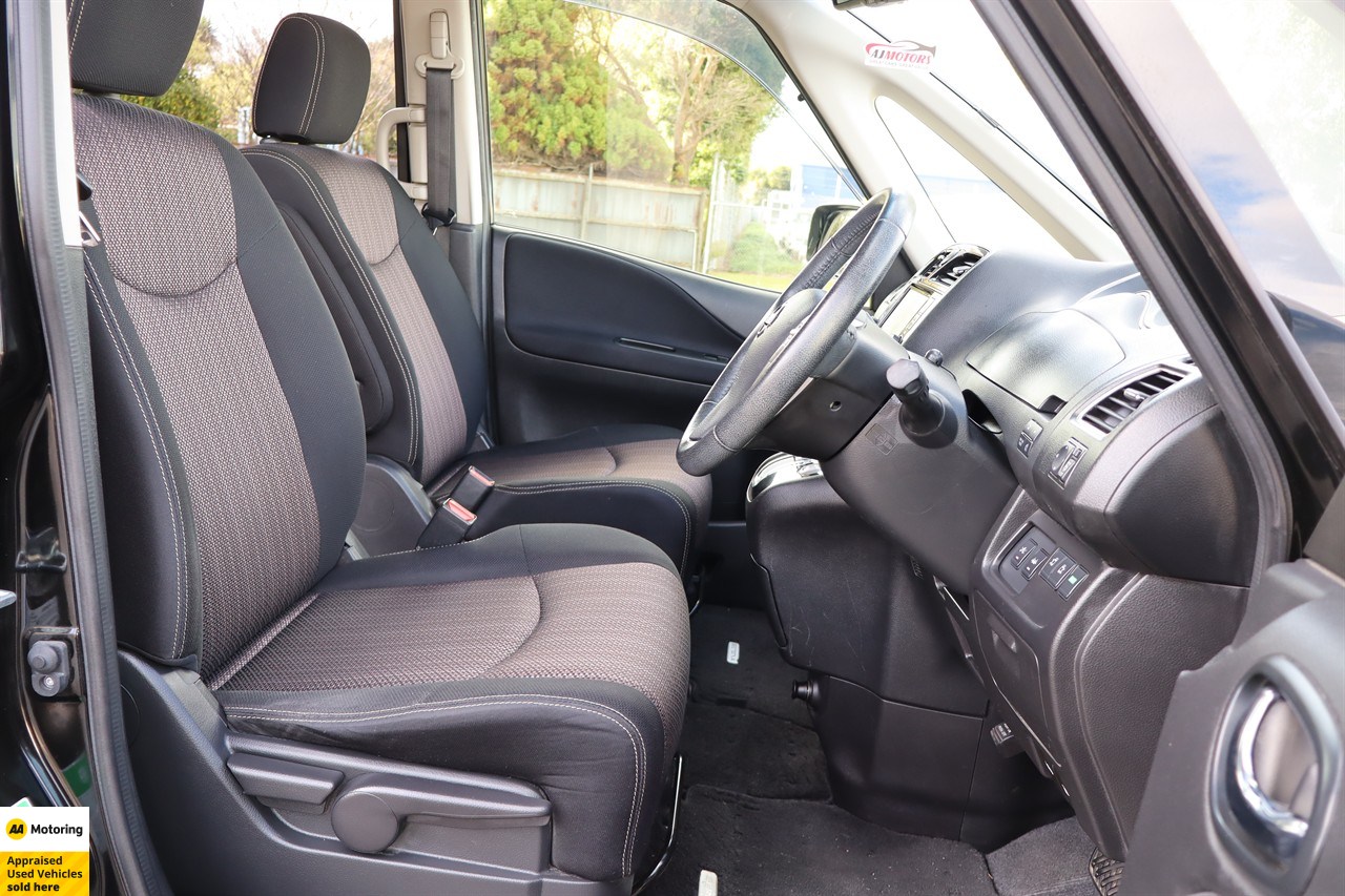 2015 Nissan Serena