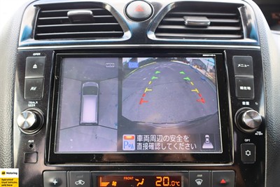 2015 Nissan Serena - Thumbnail
