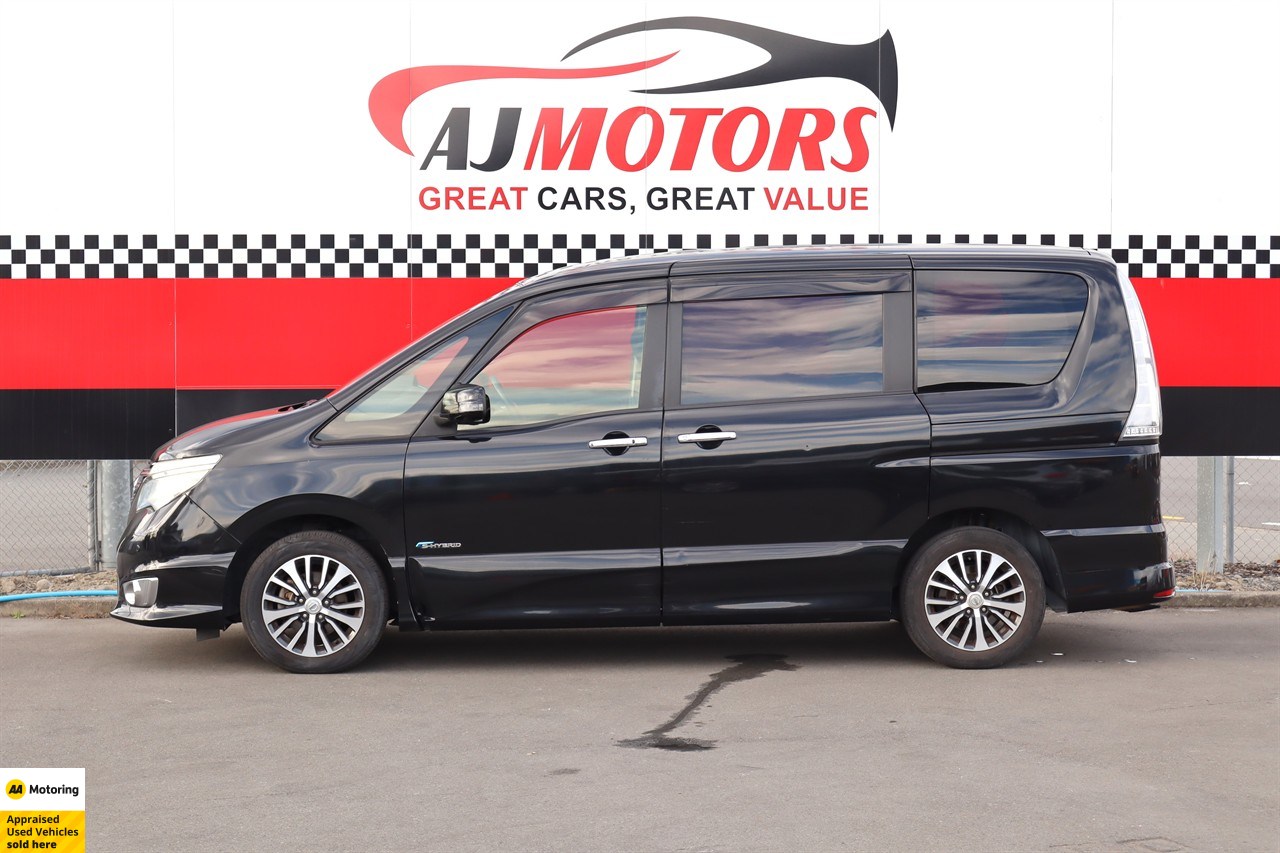 2015 Nissan Serena