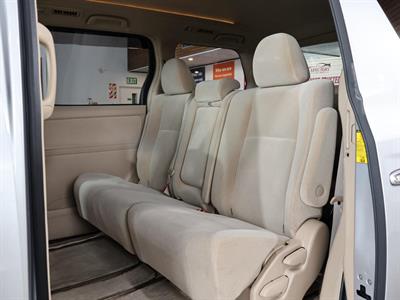 2014 Toyota Alphard - Thumbnail