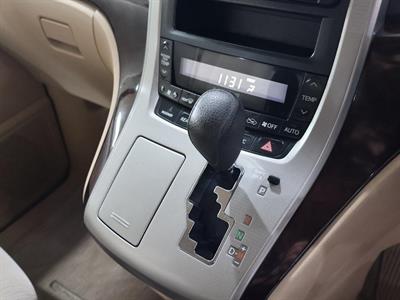 2014 Toyota Alphard - Thumbnail